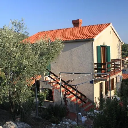 Iva Apartment